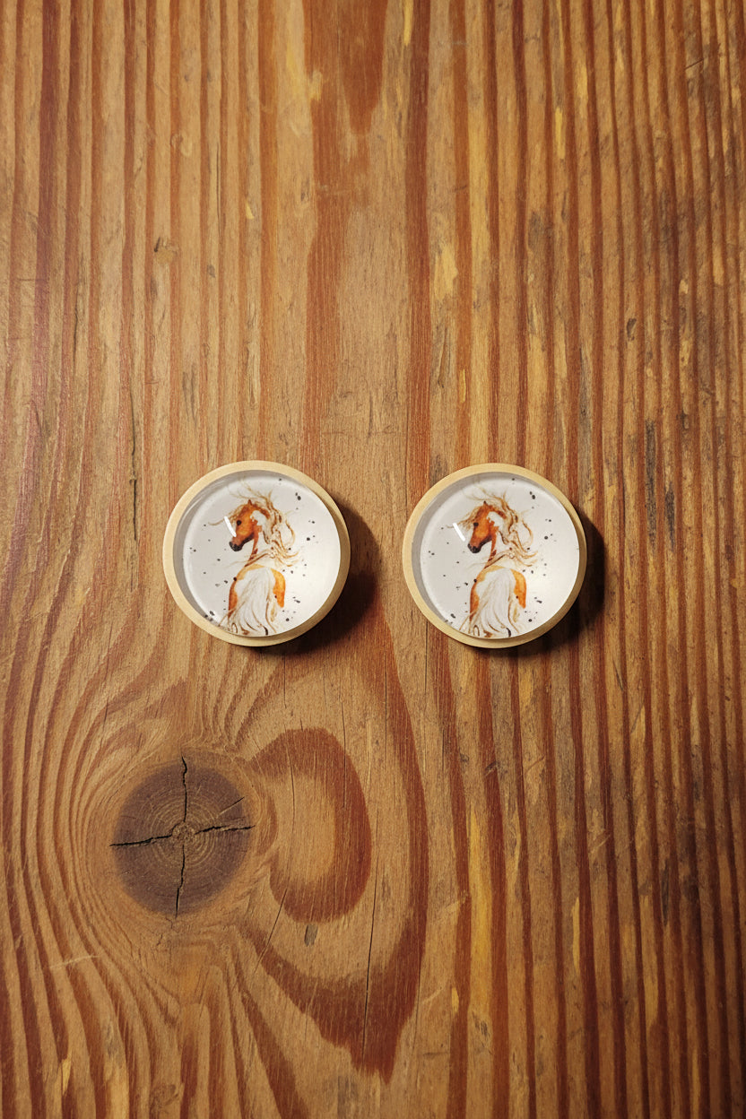 Pally Studs