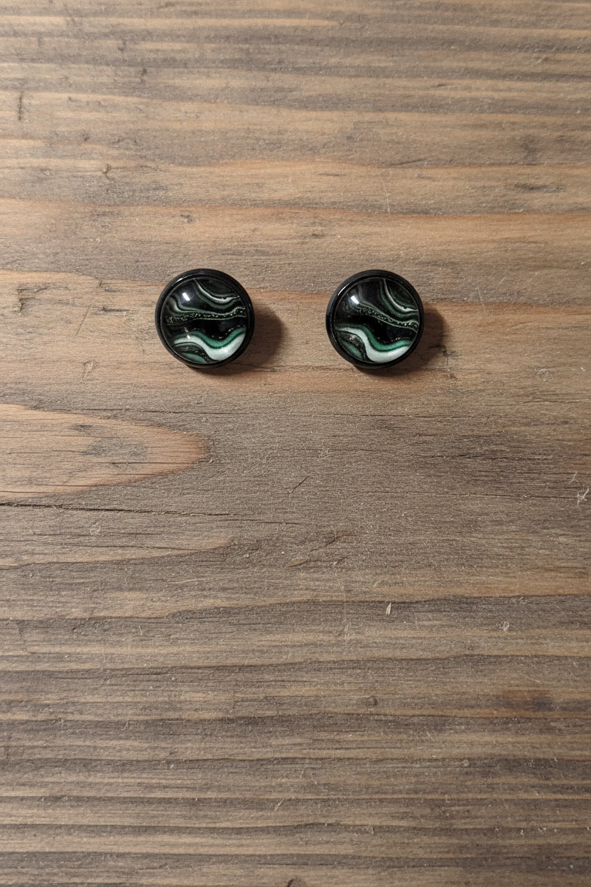 Cosmos Studs