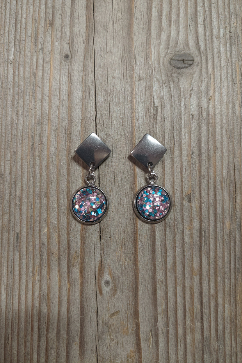 The Diva Dangles